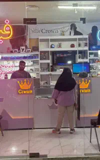 همکار خانم جهت کار در کافی نت