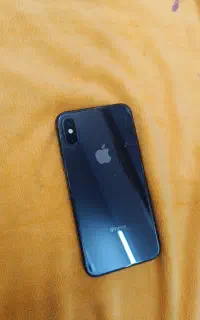 آیفون xs