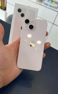 آیفون ۱۳ مینی صورتی