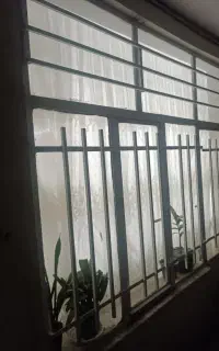 جوشکاری و بنا و سیمان کاری