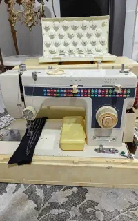 چرخ خیاطی چندکاره ژانومه درحدنو
