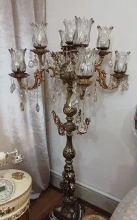 کنار سالنی. مدل برنز.