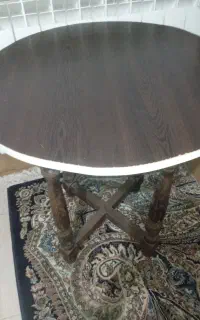 میز خاطره شیک و نو