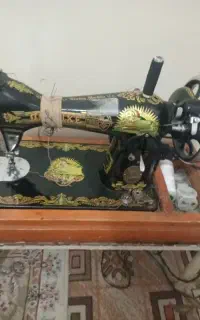 چرخ خیاطی قدیمی Deluxاصل
