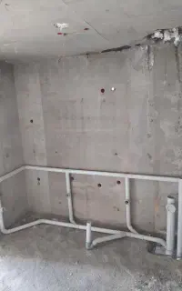 شاگرد تاسیسات.لوله کشی.کارگر.وردست.همکار