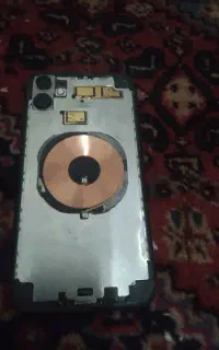 ایفون ۱۱ نرمال