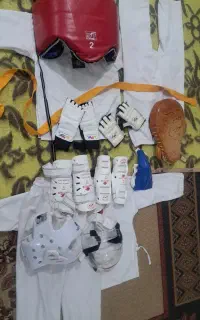 لباس ووسایل رزمی تکواندو سایز 10تا 13سال