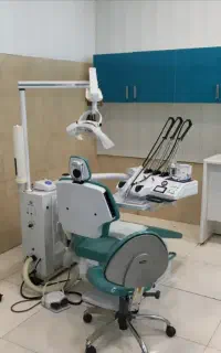 منشی و دستیار دندانپزشک
