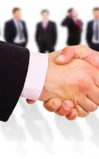 نیروی کار خانم در ساندویچی