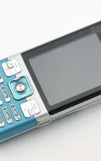 نیا   زمند. سونی اریکسون C702 خراب