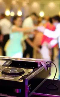 دیجی انواع مراسمات . با تجهیزات کامل dj