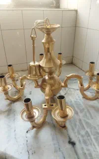 لوستر ۸ شاخه
