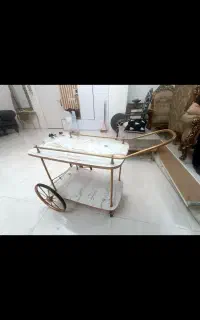 میز سالنی