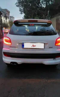 ۲۰۶ تیپ ۳ سقف پانا شیشه ایی