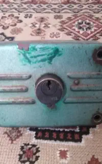 قفل درب حیاط
