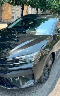خودرو j7 بی رنگ با گارانتی در حد عالی