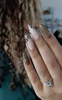 تخفیف ویژه خدمات ناخن