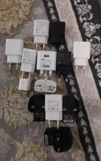 شارژر استوک فابریک مناسب کارتن و استفاده شخصی