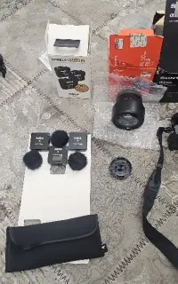 دوربین سونی a6400 نو و لوازم جانبی