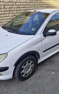 پژو ۲۰۶ صندوقدار V8