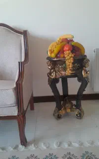 دکوری پایه دار