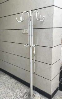 چوب لباسی فلزی