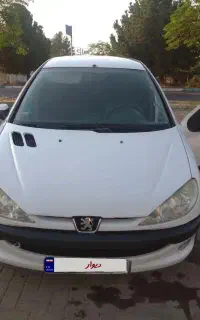 206 مدل 82