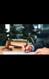 قبول وکالت تخصصی در دعاوی ملکی/خانواده