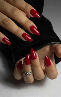 تخفیف ویژه کاشت ناخن