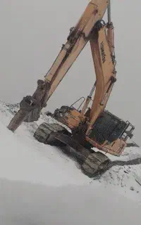 راننده بیل و لودر هستم