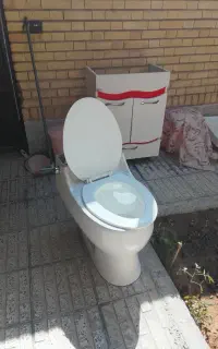 توالت فرنگی آرمیتاژ