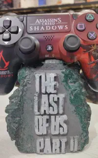 فروش دستهps4های کپی طرح دار و مشکی باطری 1000