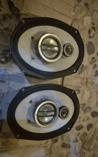 باند۷۱۸