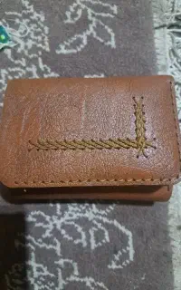 کیف پول حاوی مدارک پیدا شده