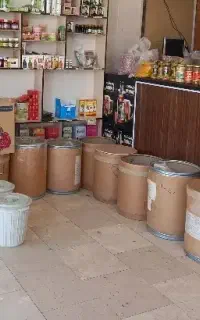 تعدادی بانکه پلاستیکی و بانکه فشرده