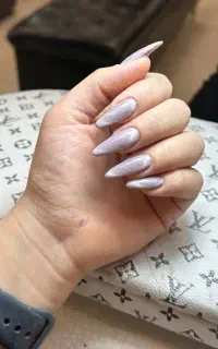 کاشت‌وترمیم ناخن دست‌وپا به قیمت مناسب