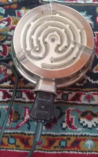 بخاری برقی نو فقط ۲بارروشن کردیم