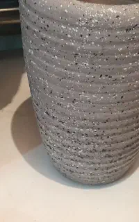 گلدان کوچیک وبزرگ