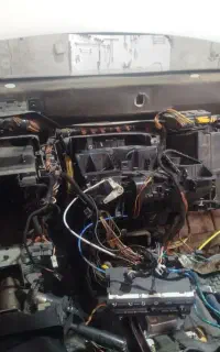 تعمیرات تخصصی زانتیا و پژو