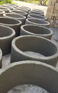 بلوک و لوله فاضلاب