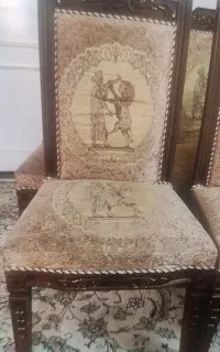 میز ناهار خوری با صندلی