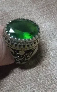 انگشتر نگین زبرجد