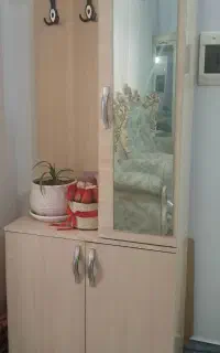 جا کفشی و میز تلوزیون