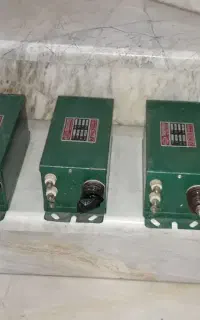 ترانس نئون قدیمی