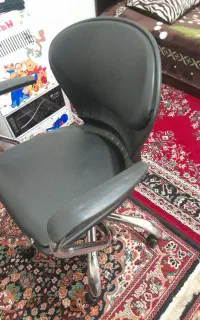 میز تحریر همراه صندلی