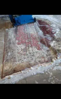 قالیشویی حرفه‌ای تحویل فوری باکیفیت قیمت منصفانه