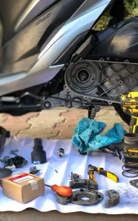 سرویس کلاچ موتور اسکوتر در محل