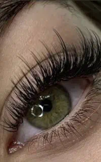 کاشت مژه