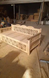تخت سنتی چوب روسی