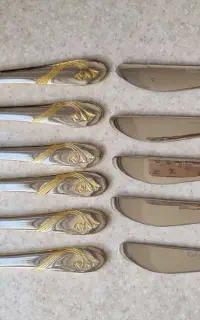 چاقو در حد نو